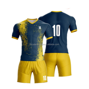 Conjunto de Camiseta y Pantalones Cortos de Fútbol Fitryder Sialkot, Sublimados, de Secado Rápido, Transpirables, 100% Poliéster, para Hombre y Jóvenes, Venta al Por Mayor para Equipos - Product Image 4