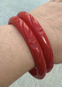 Bracelet rond en résine de grande taille, surface lisse, couleur unie brillante, accessoire de bijouterie tendance pour les anniversaires - Product Image 6