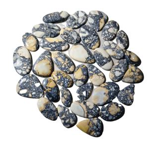 พลอยมาลิกาโนแจสเปอร์ทรงคาโบชอง ขัดเงาด้วยมือ สีดำ แบน ขนาด 20-45 มม. น้ำหนัก 8-12 กรัม สำหรับทำเครื่องประดับ พลอยเม็ดเดี่ยว - Product Image 3