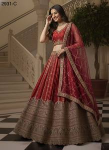 Collections de vêtements de mariée indiens en velours pour la mariée avec travail Zarkhan par Fabzone Modèle FZBELLA - Product Image 3
