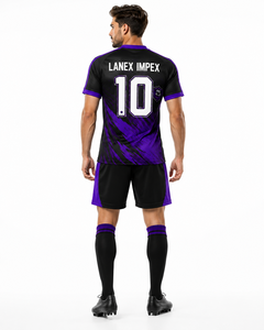 Conjunto de Uniforme de Fútbol Sublimado Personalizado con Camiseta, Pantalones Cortos y Calcetines, Color Negro y Morado, Cuello en V, Ropa Deportiva de Equipo con Nombre y Número - Product Image 4