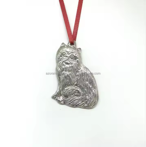 Adornos navideños colgantes de metal ecológicos modernos con forma de gato personalizados y adornos de plástico - Product Image 6