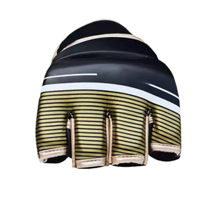 Guantes de Sparring de Cuero de Alta Calidad para MMA con Absorción de Humedad y Cierre de Gancho y Bucle - Product Image 4
