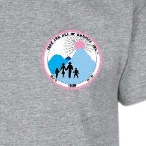 เสื้อยืดคอกลมแขนสั้นสีเทาเฮเทอร์สำหรับวัยรุ่นพร้อมดีไซน์กราฟิกขนาดเล็กสำหรับใส่ไปโรงเรียนทุกวัน เสื้อผ้าสตรีทแวร์ที่สวมใส่สบาย - Product Image 3