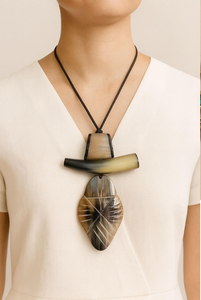 Trendy Handcrafted Polished Buffalo Horn Necklace for Women Natural Embrace Fashion Jewelry Sets Engagement Weddings Parties - Product Image 6