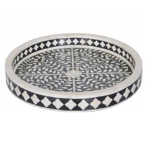 Nouvel arrivage : Plateau de service artisanal en os incrusté de motifs floraux, idéal pour le petit-déjeuner ou comme plateau de table basse, disponible à prix de gros. - Product Image 6