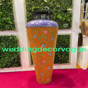 Vente en gros d'urnes de jardin classiques à la française en fonte, jardinières élégantes en fibre pour pots de fleurs - Product Image 3