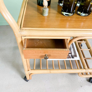 Carrito de servicio de dos niveles tejido con ratán natural, carrito de bebidas para hotel con cajones. - Product Image 4