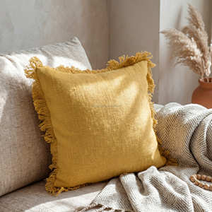Housse de coussin décorative en coton contemporain couleur moutarde avec franges, pour oreiller décoratif moderne, 18 × 18 pouces - Product Image 5