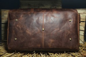 Handcrafted Leather Gym & Travel Bag Large Capacity Weekend Bag with <b>Adjustable</b> <b>Strap</b> Wholesale Supplier Quick Shipping - Product Image 4