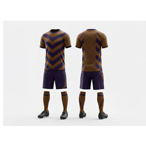 Kit de football personnalisé Impression par sublimation Uniforme d'équipe |   Tailles pour hommes, femmes et jeunes |   Vêtements de sport légers et à séchage rapide - Product Image 5