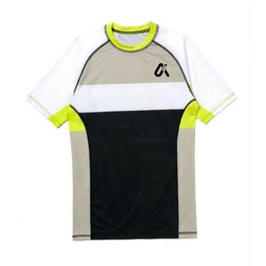 Camiseta de Compresión de Manga Corta con Protección UV de Diseño Personalizado de Alta Calidad - Product Image 3