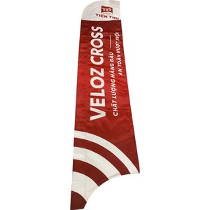 Drapeau en plumes Inova Cross, rouge, en polyester, impression numérique, mât en aluminium durable, bannière promotionnelle - Product Image 3