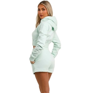 Venta al por mayor Crop Top Jogger Set Mujer Verano Personalizado Deporte 2 piezas Conjunto corto Ropa de mujer - Product Image 2