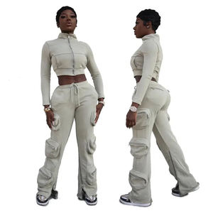 Conjunto Deportivo Cargo Negro para Mujer, Chaqueta Corta Acolchada, Top de Manga Larga, Pantalones Utilitarios con Múltiples Bolsillos, Ropa Casual de Calle, 100% - Product Image 4