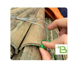 [Bamboo Trung Son Gem Le] PRODUIT PHARE : Lames de bambou modernes pour la pailleage et la barrière anti-mauvaises herbes dans les jardins, Thanh Hoa, Vietnam, 26 pouces - Product Image 1
