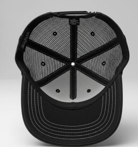 Casquette Trucker Snapback Noire à 6 Panneaux Brodés, Style Camouflage d'Inspiration Extérieure, Design Élégant, Réglable, Unisexe Adulte - Product Image 2