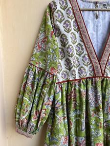 เดรสยาวแม็กซี่ผ้าฝ้ายพิมพ์ลายดอกหลากสีขายดีปี 2026 ชุดลำลองแบบดั้งเดิม คอวี แขนยาว สไตล์โบโฮ - Product Image 4