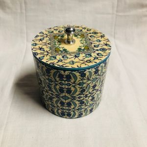 Round Inlaid Eco-Friendly <b>MDF</b> <b>Box</b> with Checkerboard Pattern Handmade Decorative Storage Case for Home Tabletop Use Angel Theme - Product Image 4