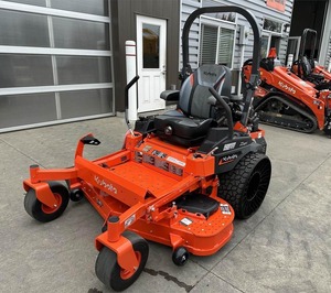 รถตัดหญ้าแบบนั่งขับ Kubota ZD1211L เครื่องยนต์ดีเซล สำหรับงานหนัก เหมาะสำหรับสวน ไร่นา และงานดูแลภูมิทัศน์ - Product Image 1