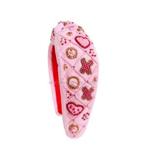 Diadema de Moda para Mujer Ap Curated Couture 2026, la Más Vendida, con Cuentas, Bordado de Pedrería, Hecha a Mano, para San Valentín - Product Image 1