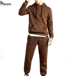 Nouvel ensemble de survêtement pour homme personnalisé, à capuche, pour l'hiver, imprimé, 100% coton, respirant, fabriqué au Pakistan - Product Image 4