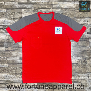 T-shirt à manches courtes rouge pour homme Fortune Apparel, col rond, séchage rapide, tricoté, 100% coton, coupe décontractée, écologique, 220g, uni - Product Image 1
