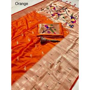 Saree de seda Kanchivram Pethani con diseño de loro Zari y borde Muniya - Product Image 1