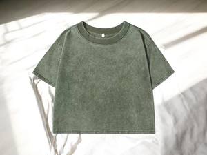 Camiseta Corta para Mujer con Lavado Ácido, Logotipo Personalizado, Algodón, Estilo Vintage, Ropa Urbana para Mujer, Marca Privada, Fabricante OEM - Product Image 4