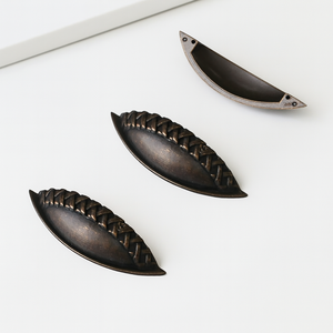 Top Selling Antique Bronze Zinc Alloy Woven <b>Rustic</b> Half Moon Drawer Pulls Hardware Products for Kitchen Bathroom Furniture - Product Image 1