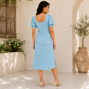 Robe midi tissée à imprimé floral bleu, col carré, manches courtes, ajustée, ourlet froncé, fente, style décontracté d'été en coton, style doux - Product Image 4