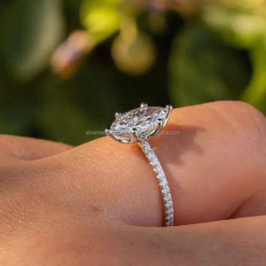 Anillo de compromiso con diamante de corte marquesa, oro amarillo de 14K, anillo de boda con diamante VVS, anillo de boda con diamante cultivado en laboratorio para mujer - Product Image 2