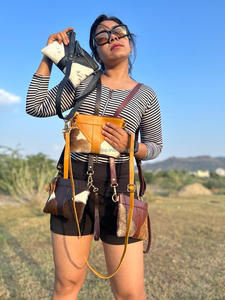 Nouvel arrivage de sacs à main en fourrure de vachette à motifs occidentaux sacs à bandoulière sacs à main multi-usages en cuir de haute qualité pour femmes - Product Image 4