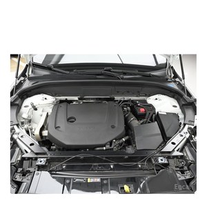Volvo XC60 B6 Ultimate 2023 con Volante a la Izquierda, Caja de Cambios Automática, Asientos de Cuero, Cámara Trasera - 21,936 km - Product Image 6