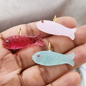<b>Ruby</b> Quartz Hand Carved 21x11 MM Fish Charms Pendant - Gold Plated Bail Pendant - Handmade Carving Animal Jewelry - Product Image 3