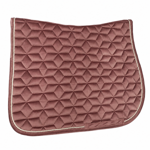 Tapis de selle rose en velours pour dressage, personnalisable, disponible dans toutes les couleurs et tailles – Produits d'équitation - Product Image 1