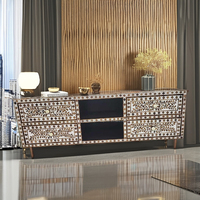 Meuble TV artisanal en résine indienne avec incrustation peinte, motif ange, personnalisable, pour divertissement et décoration intérieure, Galore CTR
