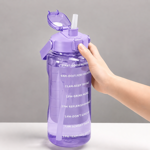 Botella de Agua Motivacional Grande de 2000 ml, a Prueba de Fugas, con Marcador de Tiempo, Rastreador de Hidratación - Product Image 1