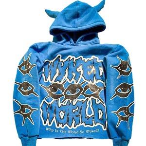 Sudadera con Capucha Azul para Hombre, Estilo Urbano Oversize, Diseño Estampado con Cuernos y Patrón de Ojos, Logotipo en la Espalda, Ropa de Otoño - Product Image 1