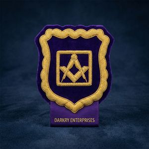 Écusson maçonnique brodé à la main en fil de bullion, crête de blazer personnalisée en fil d'or, patch de régalia cousu à la main Darkry Enterprises - Product Image 1