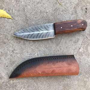 Cuchillo Plegable de Acero Inoxidable de Grado Industrial Hecho a Mano, Cuchillo de Camping OEM para Camioneros, Herramienta de Corte de Precisión, Afilado Premium - Product Image 2