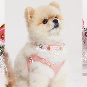 Collares Elegantes Personalizados de Terciopelo y Cuero de Lujo para Perros y Gatos, Suaves y Ecológicos con Campana - Product Image 6