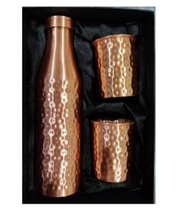 Botella de Agua de Cobre con Dos Vasos, Diseño Martillado, Juego de Bebidas Portátil para Uso Doméstico - Product Image 1