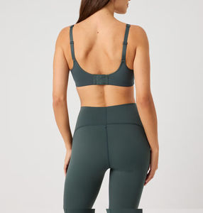 Ensemble de vêtements de sport tendance pour femmes, leggings de sport respirants sans couture à taille haute, soutien-gorge de sport, ensemble deux pièces pour le yoga et la course à pied - Product Image 6