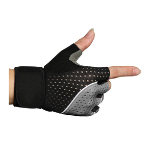 Gants de musculation de compétition personnalisés en polyester imperméable de qualité supérieure avec sangle de poignet réglable, unisexes, respirants et légers - Product Image 4