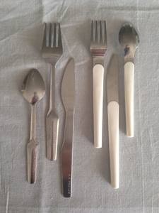 Premium Stainless Steel Cutlery Set Modern Design Durable Finish Perfect for Dining and Gifting - Product Image 3