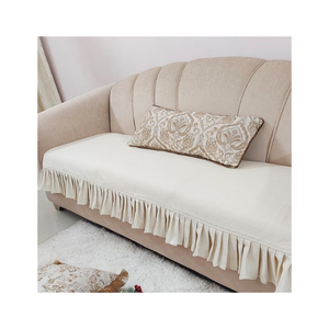 Funda para Sofá Crema con Borde de Volantes y Cojín Decorativo Clásico para Decoración Elegante de Muebles de Sala de Estar - Product Image 1
