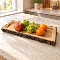 Plateau de service en bois naturel avec bord en écorce |   Plateau rectangulaire en bois rustique pour table à manger, décoration intérieure, présentoir de service, organisateur décoratif