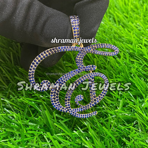 จี้ห้อยคอเด็กแบบฮิปฮอปชุบโรเดียมประดับเพชรโมอิสซาไนต์รูปตัวอักษร 'E' ทองคำแท้ 10K ดีไซน์พิเศษสำหรับงานปาร์ตี้ - Product Image 4