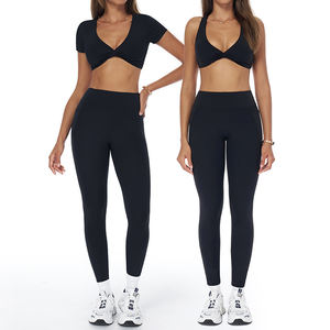Conjunto de Yoga Sexy y Moderno, Transpirable, de Secado Rápido, Pantalones de Cintura Alta, Manga Corta, Diseño Sólido, para Correr y Hacer Ejercicio al Aire Libre - Product Image 4